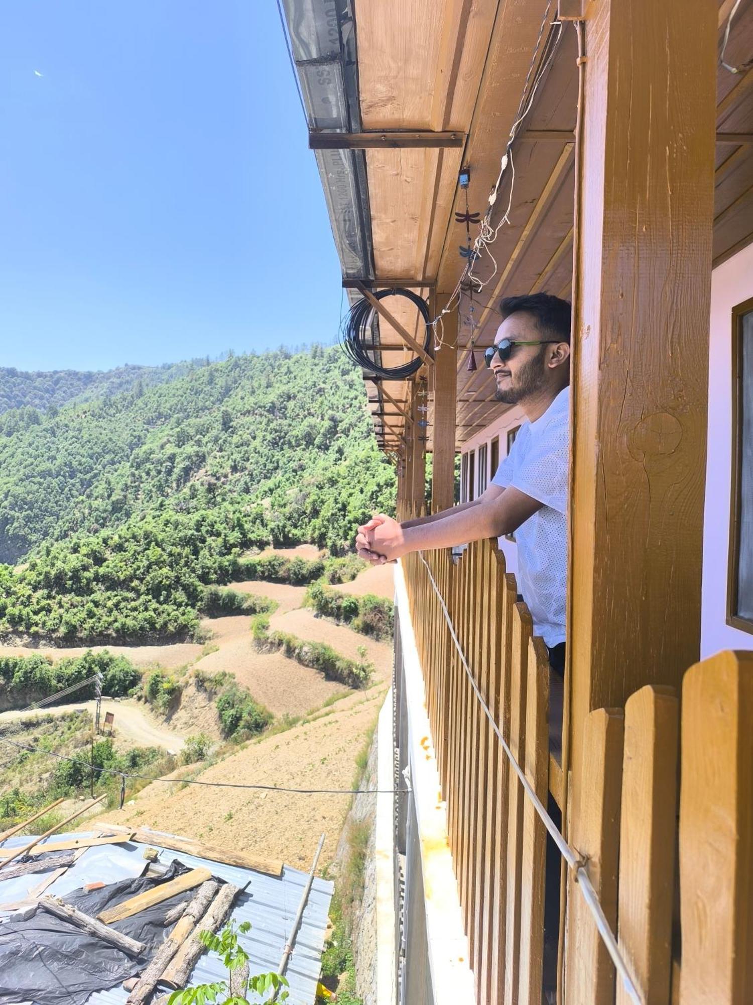 Veda Inn Chakrata Exterior photo